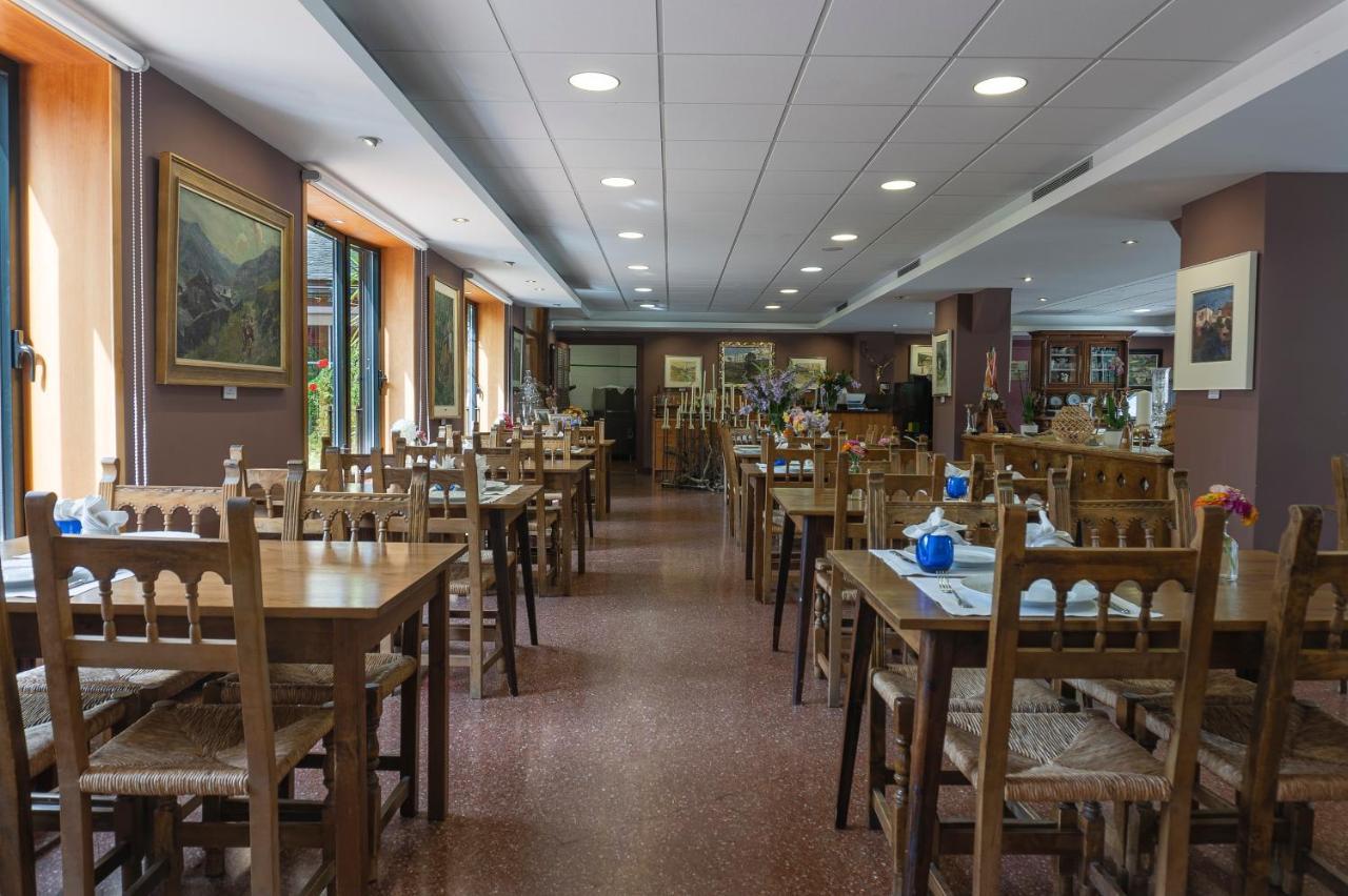 Hotel Cardos Ribera de Cardós Esterno foto